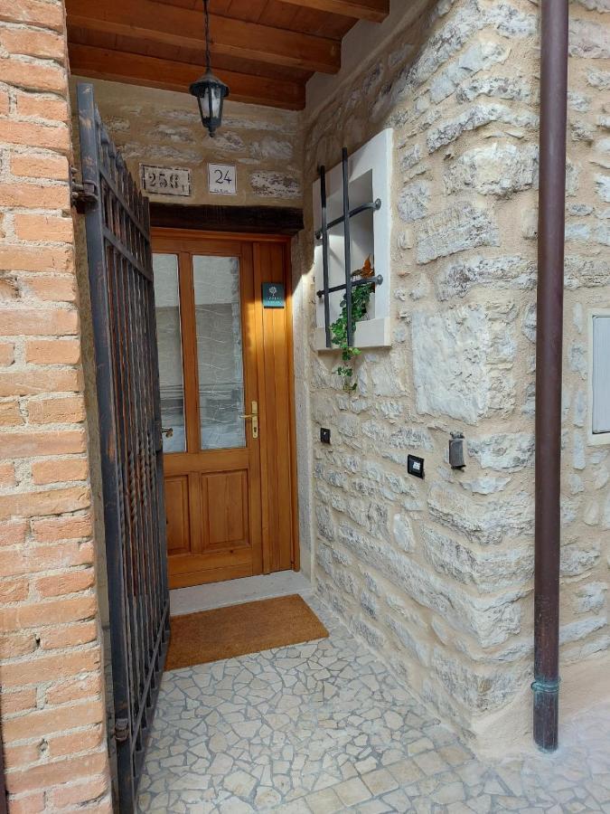 I Gelsi - Holiday Home Lago  Екстериор снимка